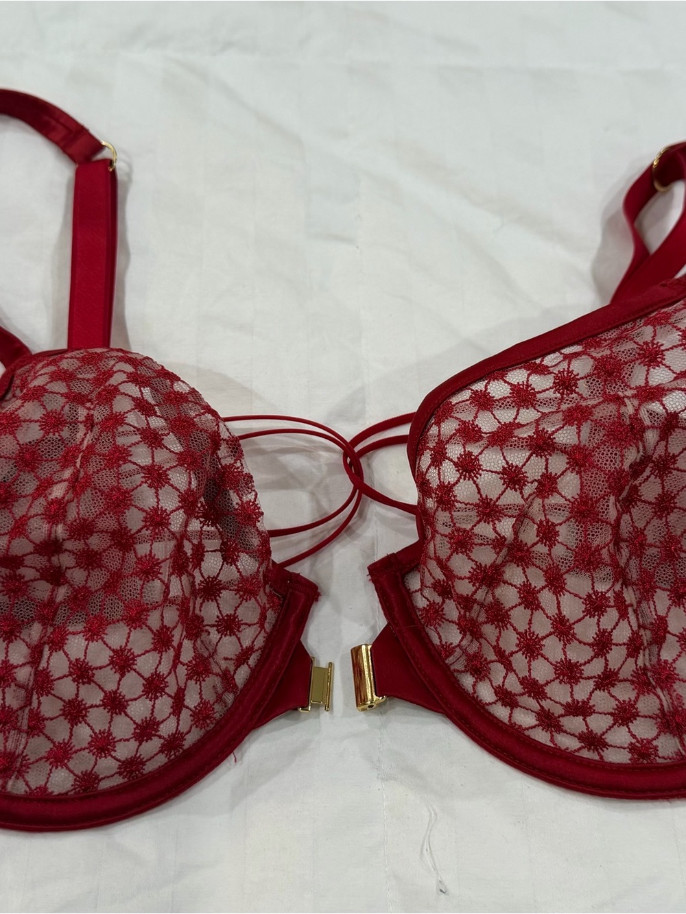 Victoria's Secret Red Lace Underwire Bra with Strappy Front
